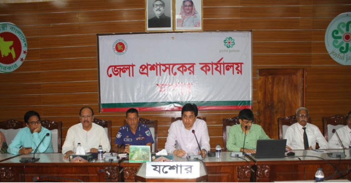 যশোর শহরে ড্রেনের ওপর নির্মিত ঘর উচ্ছেদের নির্দেশ ডিসির