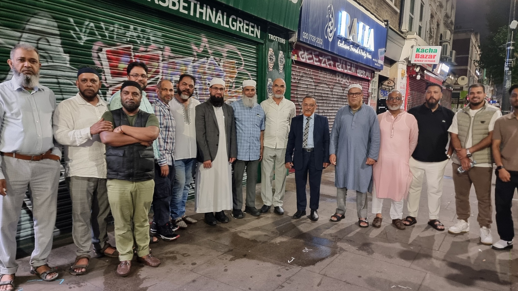 যুক্তরাজ্য আগমনে সম্মাননায় ভূষিত হলেন বিশিষ্ট ব্যাংকার আখলাকুল মৌলা বাহার