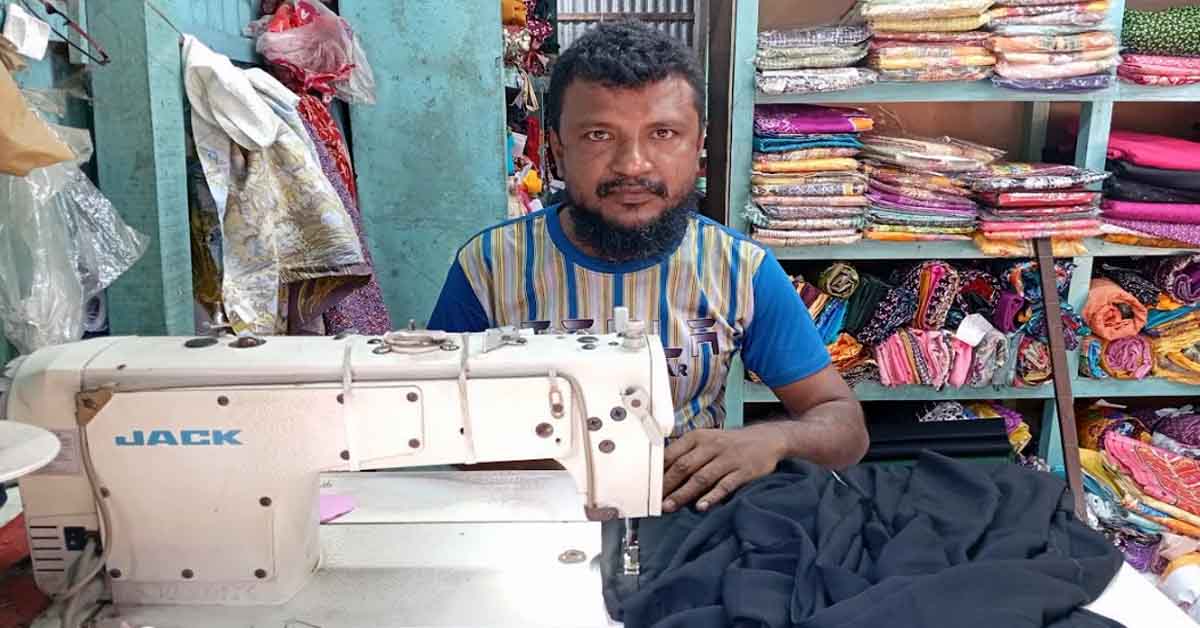 রাজবাড়ীর দর্জি দোকানে ঈদের ব্যস্ততা বেড়েছে দ্বিগুণ, সারা বছর থাকে কাজের অভাব