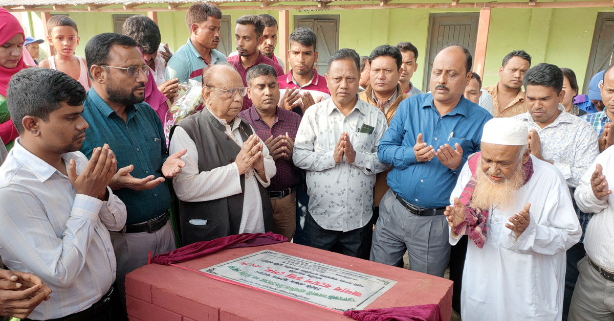 বিএনপি-জামায়াতের বিরুদ্ধে রুখে দাঁড়াতে হবে -রমেশ চন্দ্র সেন