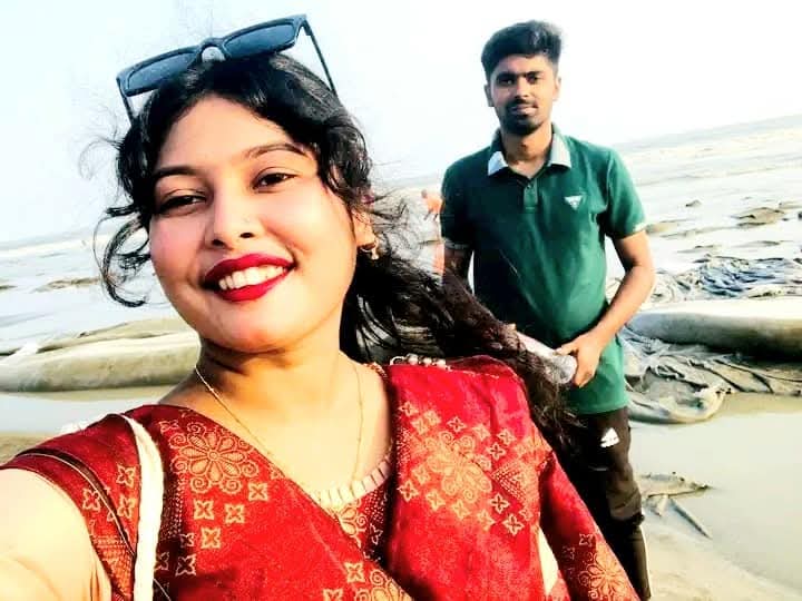 ঝালকাঠির কাঁঠালিয়াতে বিয়ের দাবিতে এইচএসসি পরীক্ষার্থী ফারজানা এর অনশন ও আত্মহত্যার হুমকি