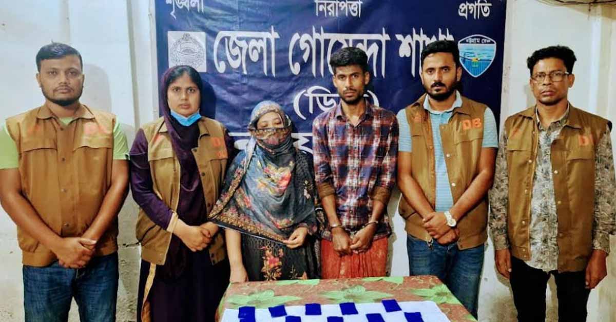 নোয়াখালীতে ২হাজার ইয়াবাসহ স্বামী-স্ত্রী গ্রেপ্তার।