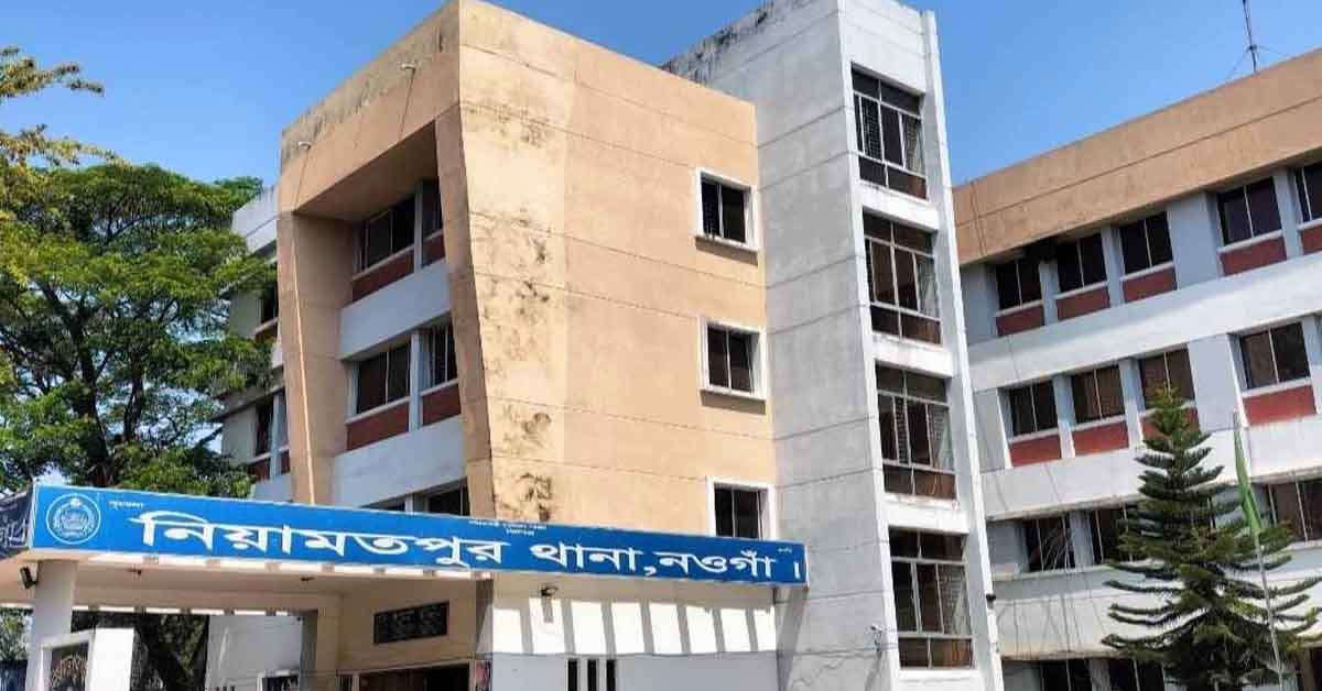 নিয়ামতপুরে নারীর রহস্যজনক মৃত্যু নিয়ে ধোঁয়াশা
