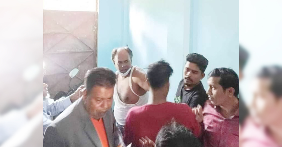 চাটখিলে কৃষি ব্যাংকে ডাকাতি করতে গিয়ে আটক